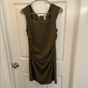 Elegant Olive Green Sleeveless Dress
